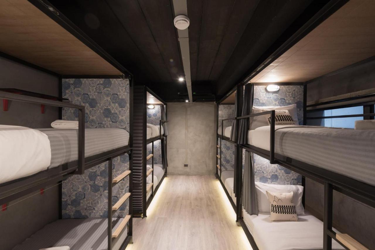 Westory Design Poshtel Hotel Канчанабури Екстериор снимка