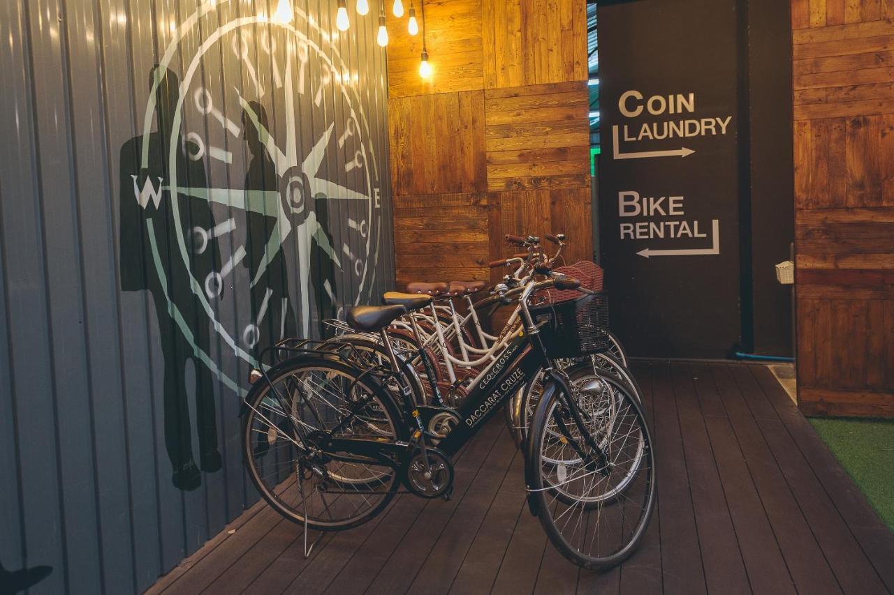 Westory Design Poshtel Hotel Канчанабури Екстериор снимка